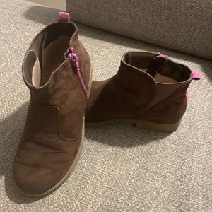 Stride Rite Girls’ Boots